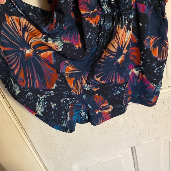 BCBG MAXAZARIA. Women’s romper. - Picture 4 of 6